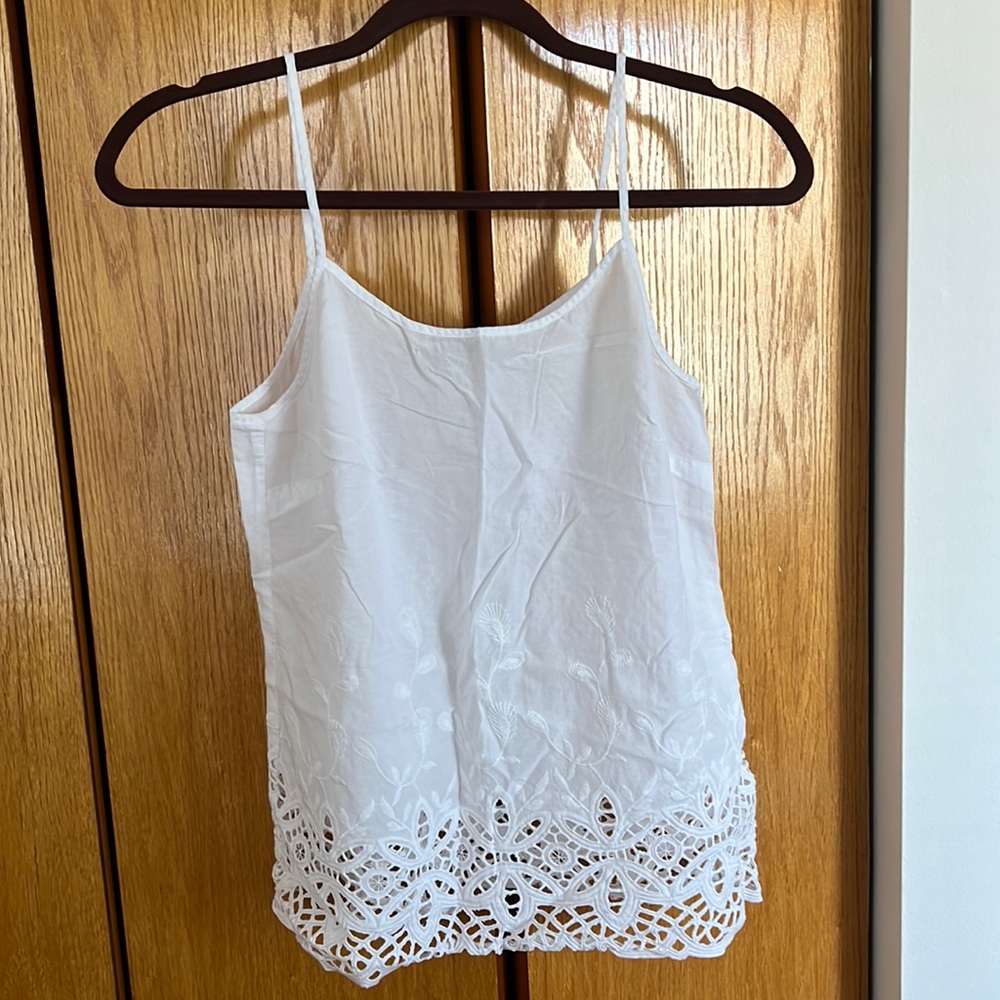 Vince Camino Tank with delicate lace bottom